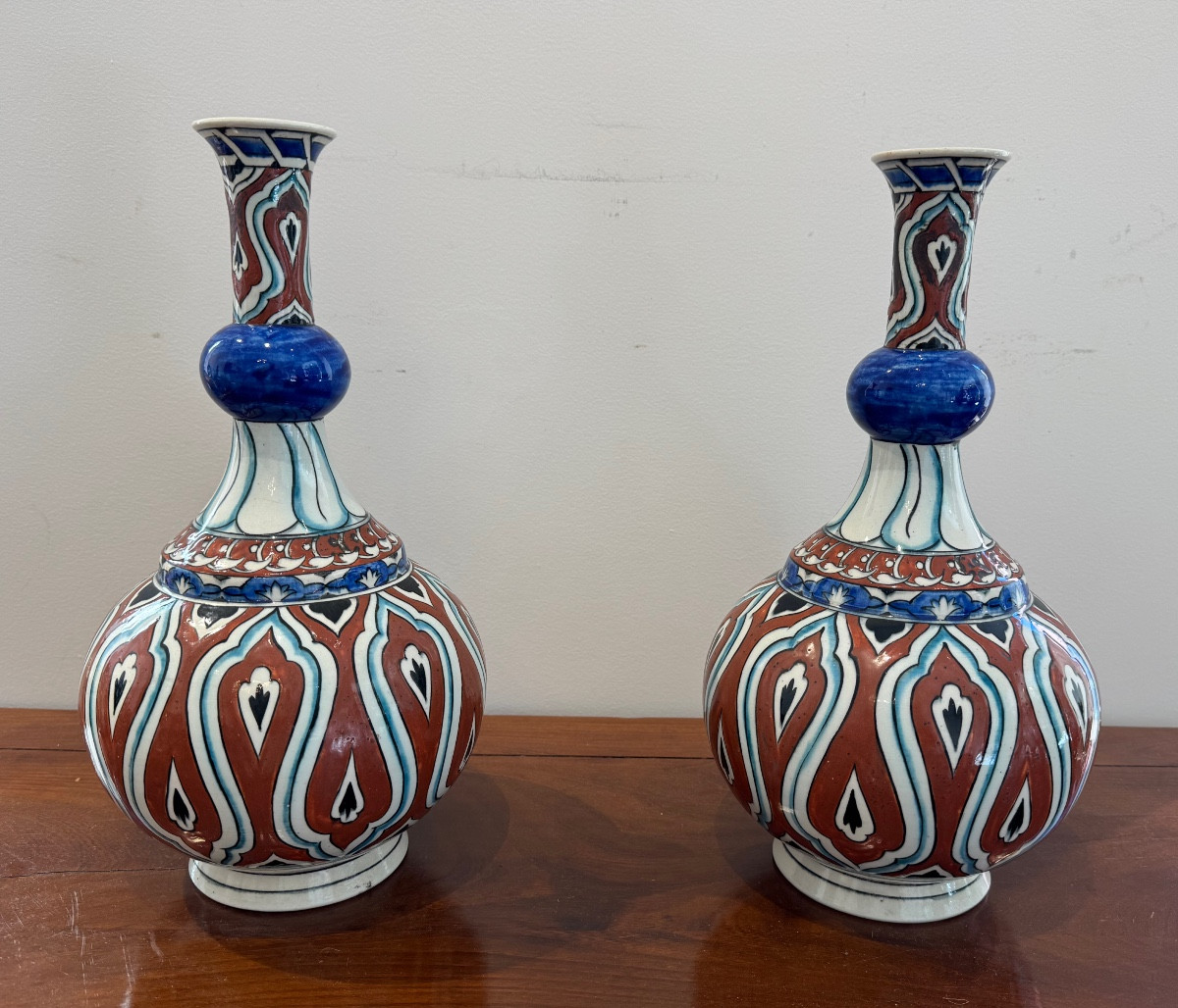 Pair Of Iznik Vases By The Samson Factory