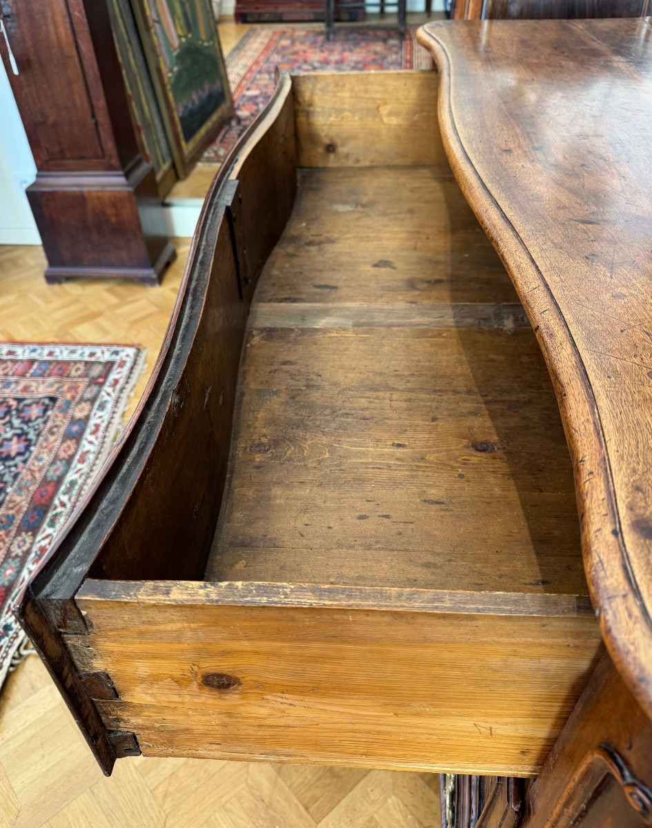 18th Century Chest Of Drawers -photo-3