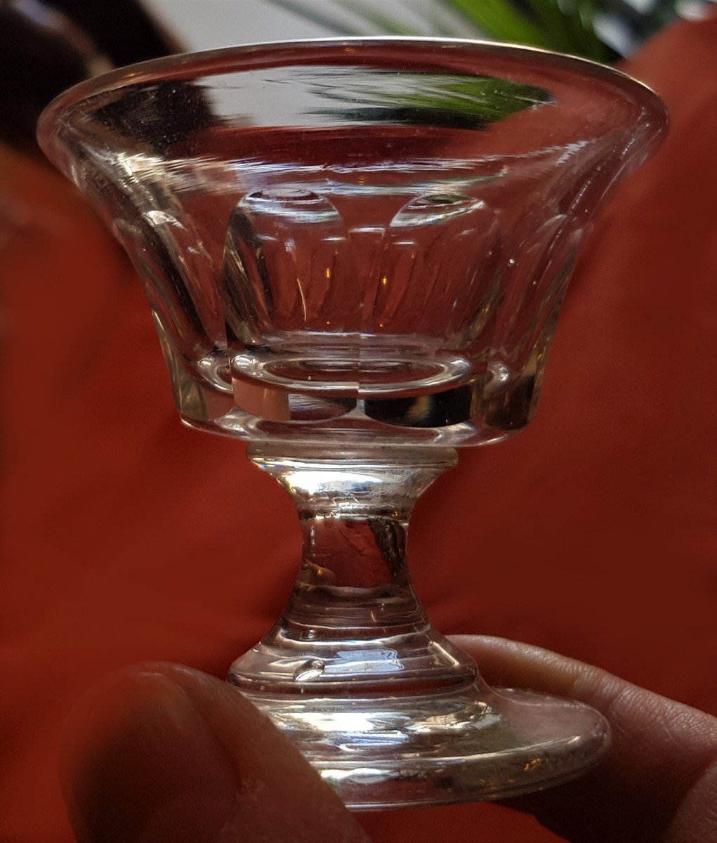 Lot De 7 Petits Verres Anciens à Cerises à l'Eau De Vie  En Cristal Facetté-photo-2