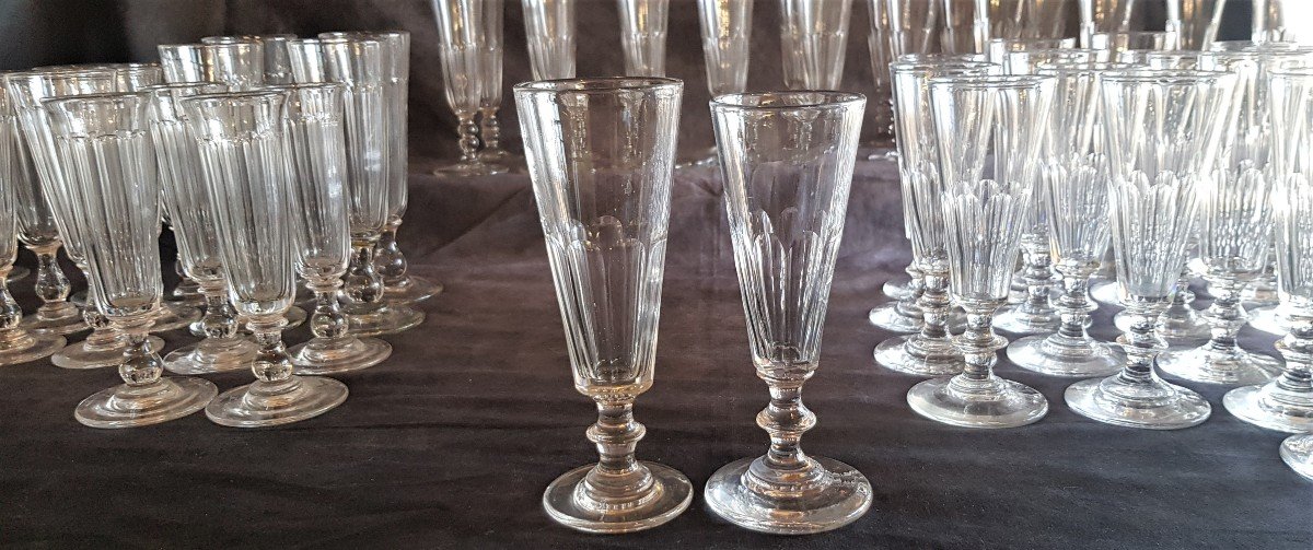  Lot 24 Flutes Anciennes à Pans En Cristal Taillé Modèle Caton-photo-2