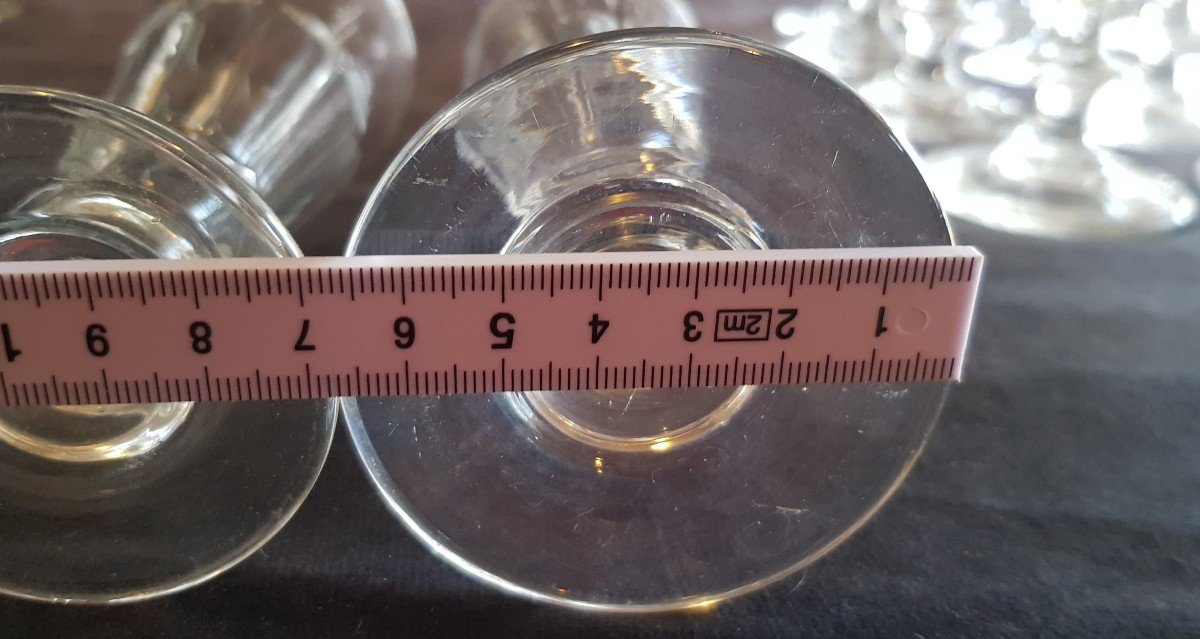  Lot 24 Flutes Anciennes à Pans En Cristal Taillé Modèle Caton-photo-8