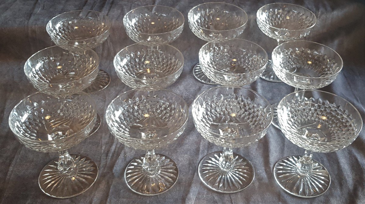 Set Of 12 Old Baccarat Crystal Champagne Cups Beveled Scales Model-photo-3