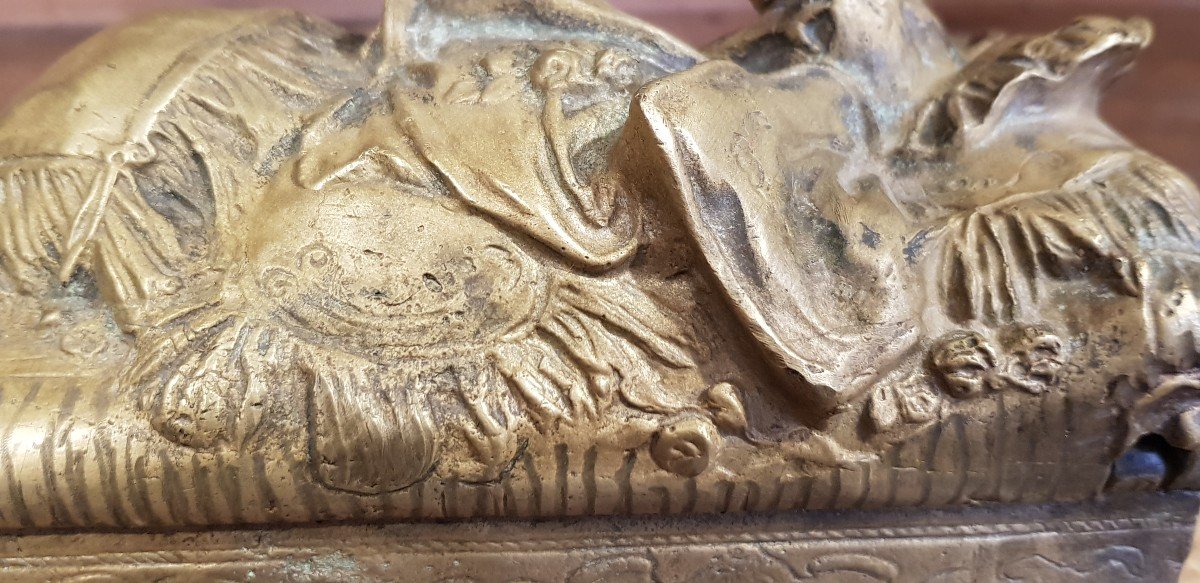 Old Mechanical Secret Box In Bronze Erotica Entwined Couple-photo-7