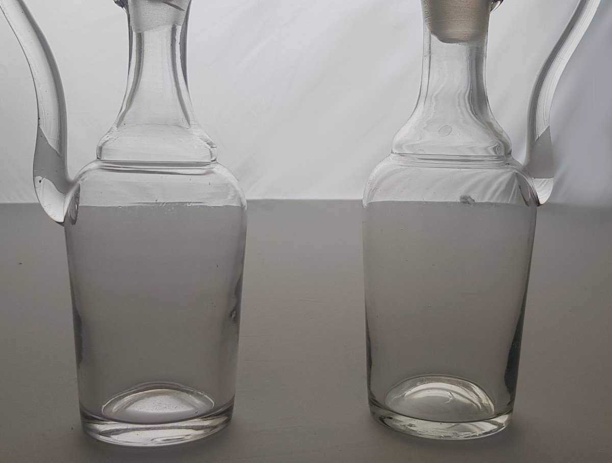 Two Old Flask Cruets For Oil And Vinegar In Blown Glass -photo-4