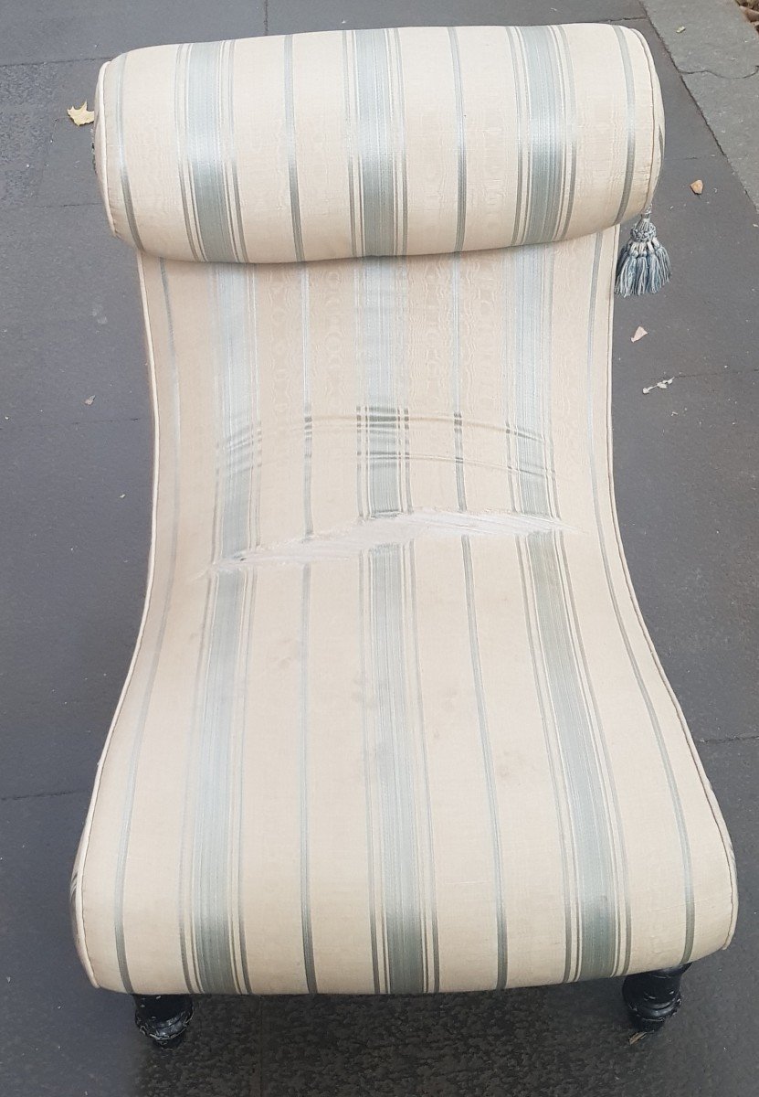 Fauteuil Ancien Du XIXeme Siècle Tapissé De Velours Capitonné -photo-7