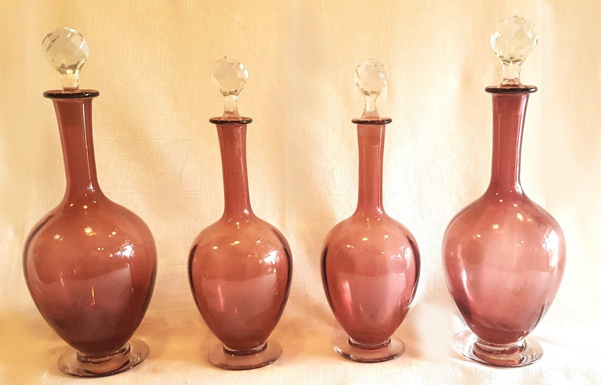 Suite Of 4 Old Carafes In Eggplant-colored Blown Glass