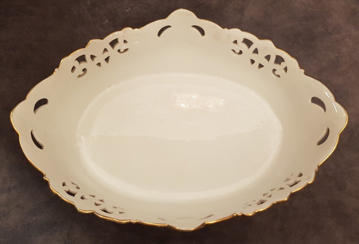 Old 19th Century Centrepiece In Openwork Porcelain Ginori-photo-4