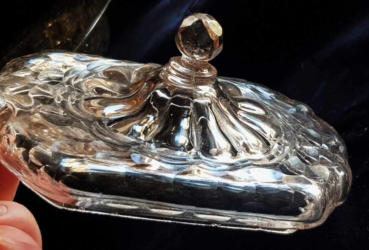 Old Venitian Covered Pot And Its  Tray In Blown And Engraved Glass-photo-4