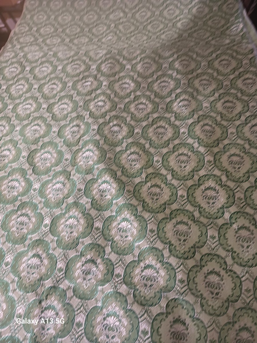 Remnant Brocade Furnishing Fabric Year 1970 Important  Length 15 Meters-photo-2