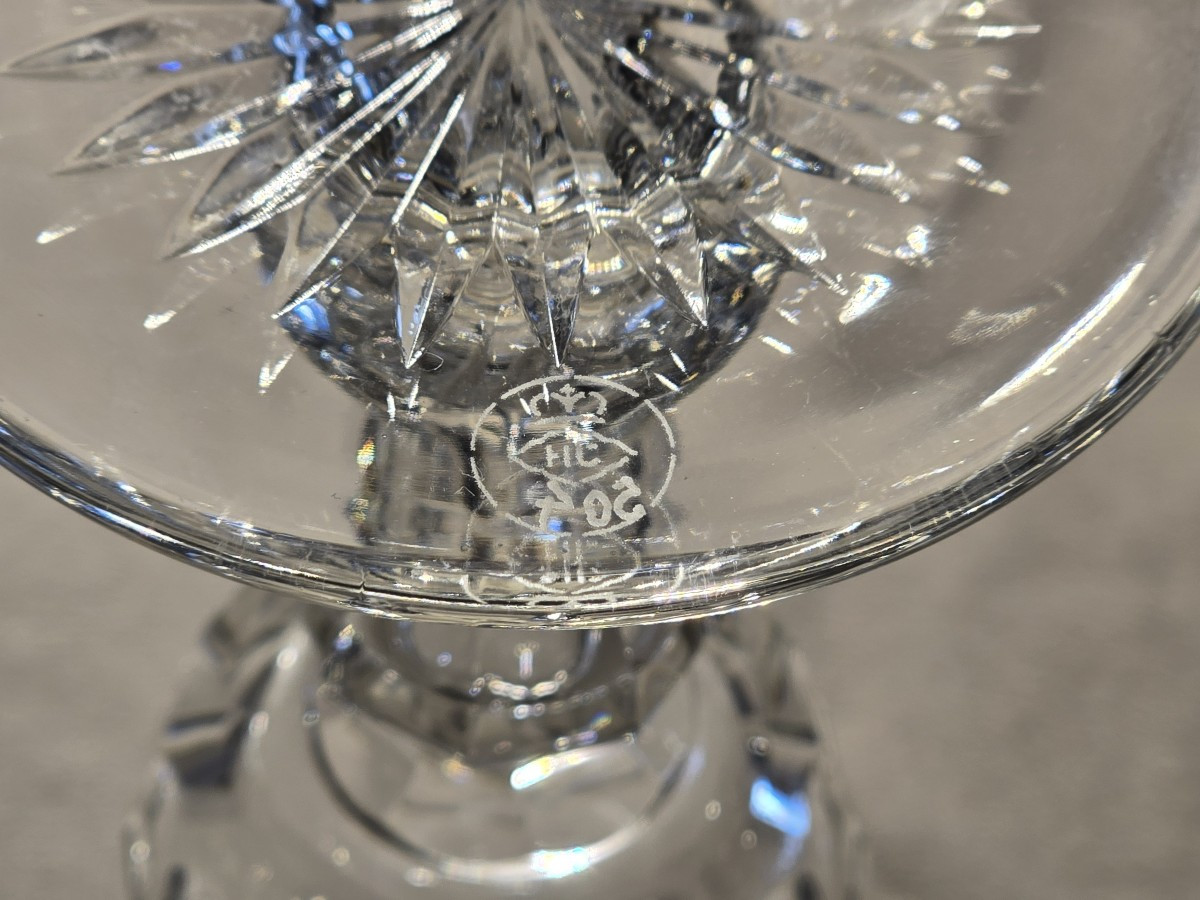 Large Antique Glass In Cut And Engraved Crystal With Coat Of Arms By Villeroy & Boch-photo-2