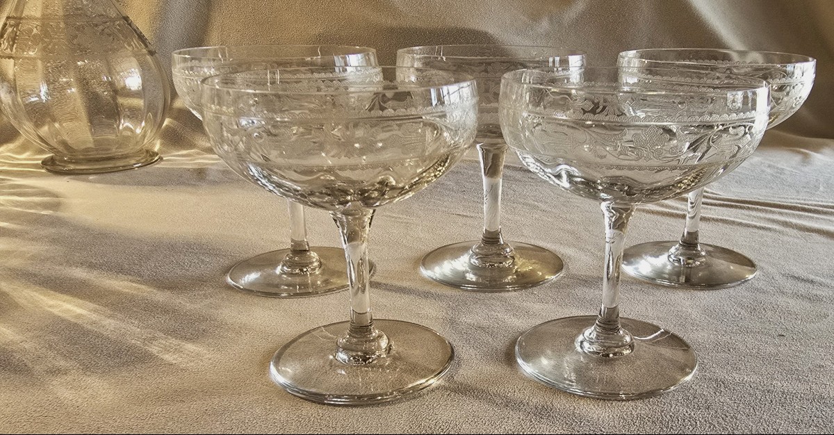Set Of 28 Pieces Of An Antique Baccarat Crystal Service, Chablis Model-photo-1
