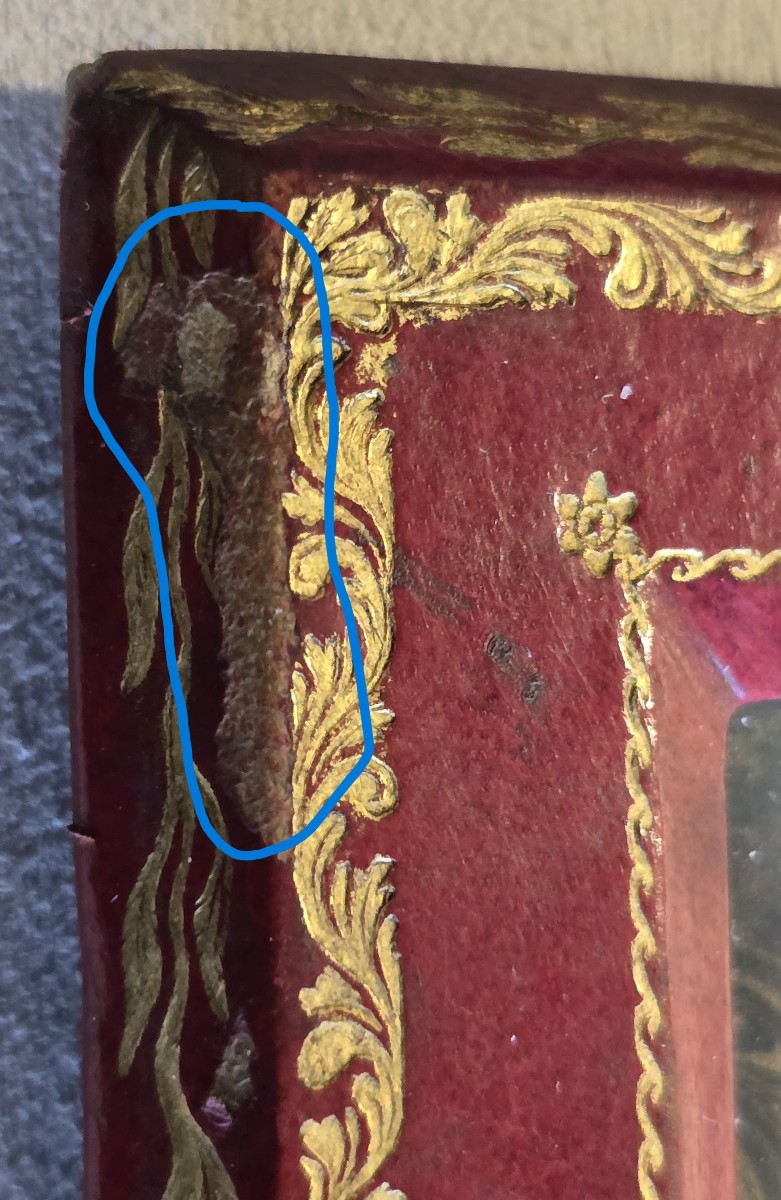 Antique Tabletop Frame In Faux Leather Paper-photo-6