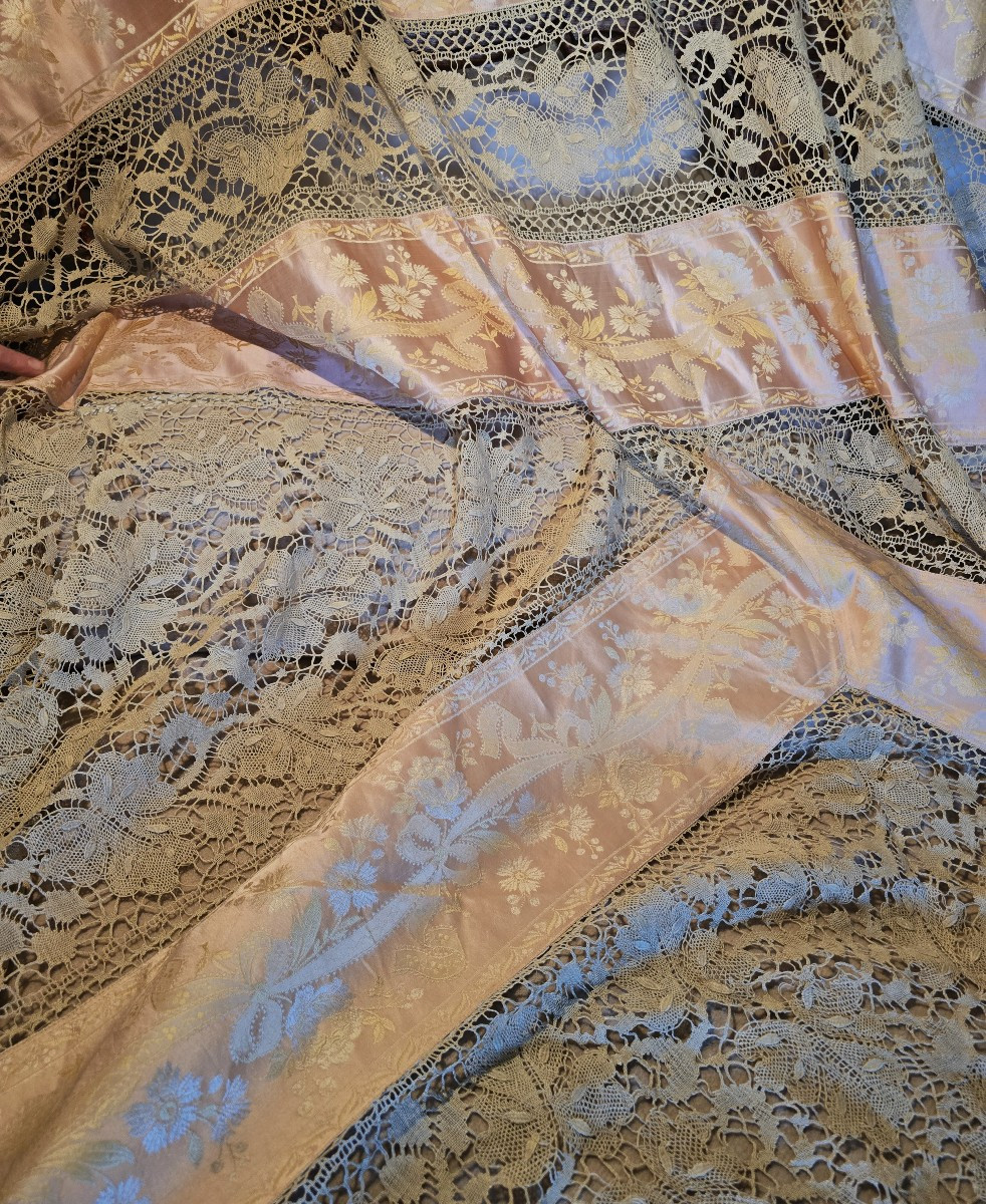Grand Dessus De Lit Art Nouveau En Soie Et Dentelle 280x270 Cm-photo-3
