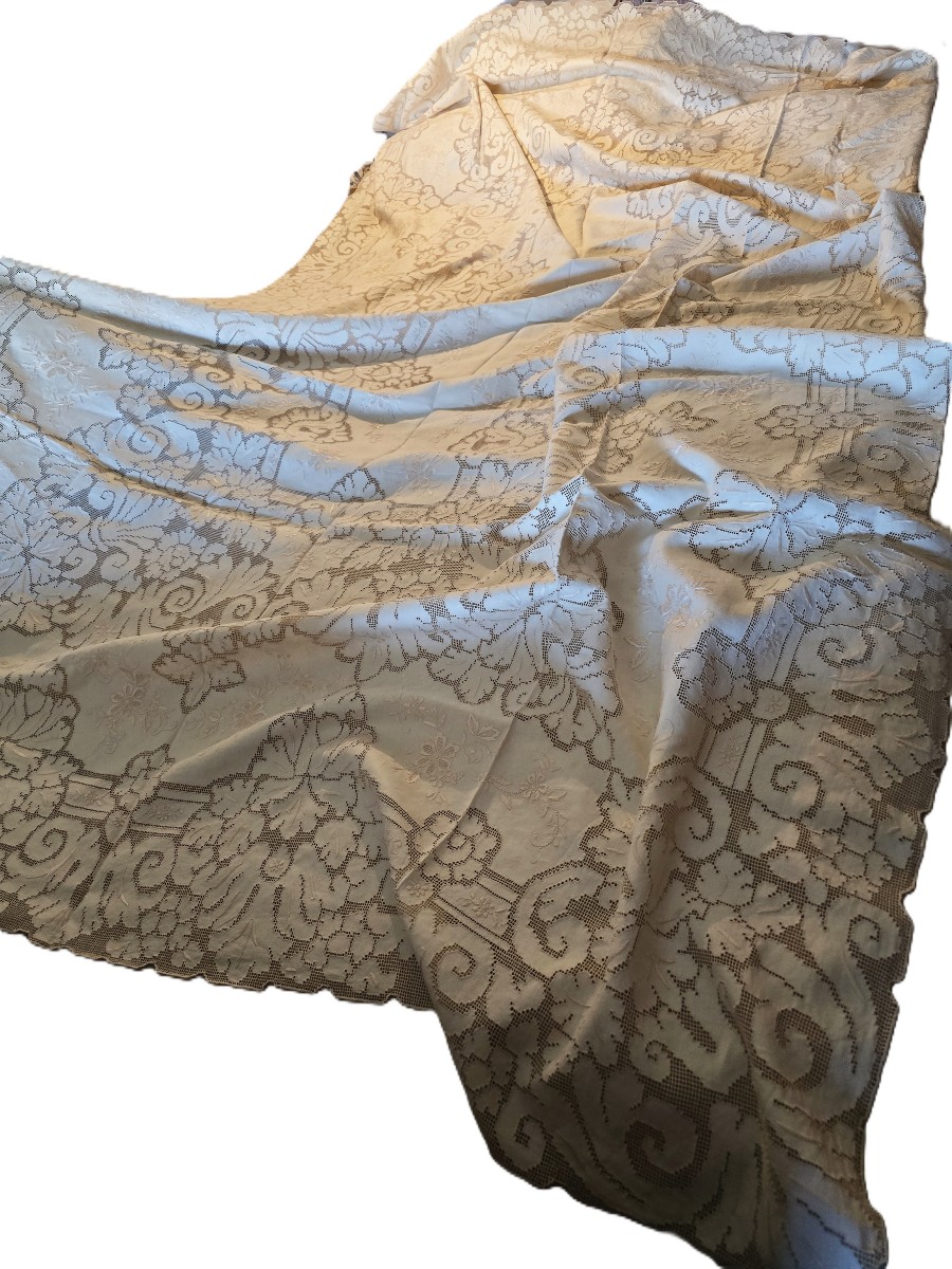 Antique Ceremonial Tablecloth And 6 Hand-embroidered Napkins 255x165 Cm