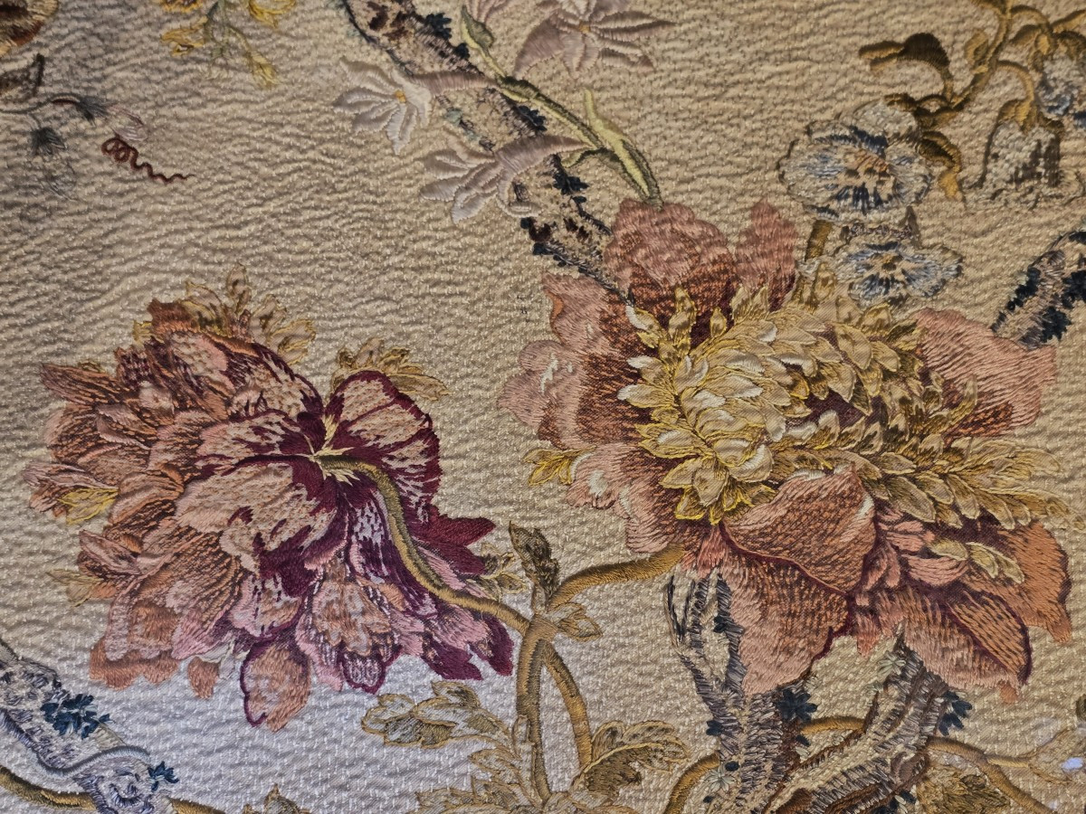 Antique Hand-embroidered Canvas-photo-4