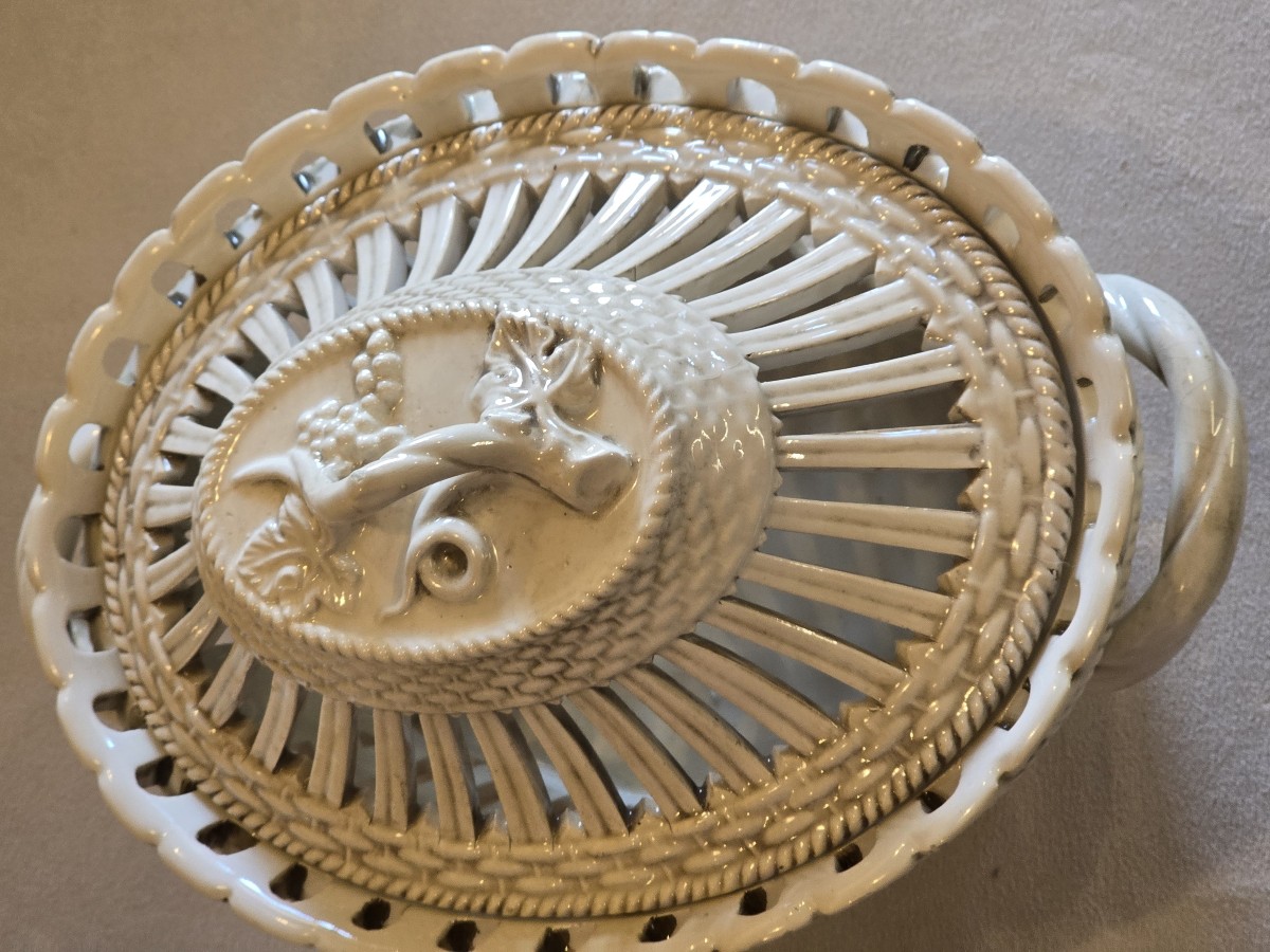 Ancien centre de table en majolica italienne ajourée-photo-2