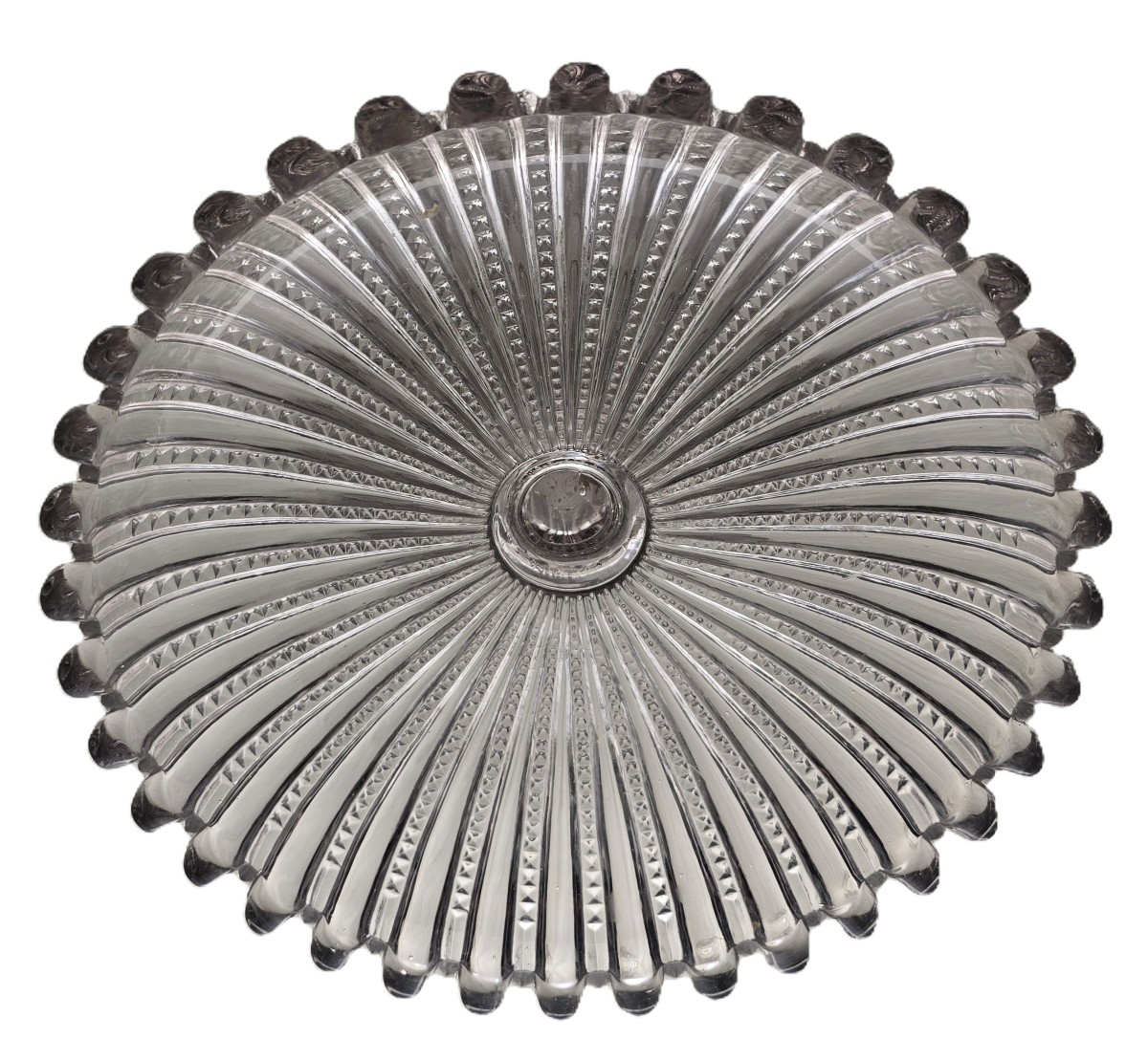 ancienne coupe sur pied en verre  moulé Baccarat diamètre 20 cm-photo-3