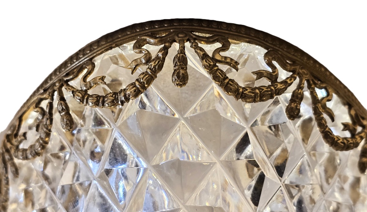 Antique Centerpiece In Cut Crystal With Gilded Metal Ornaments-photo-3