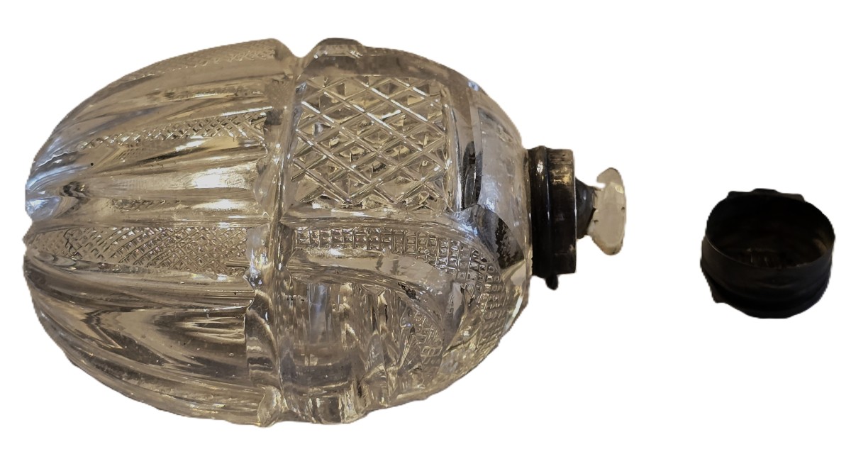  ancien flacon a sels  en cristal taillé -photo-4