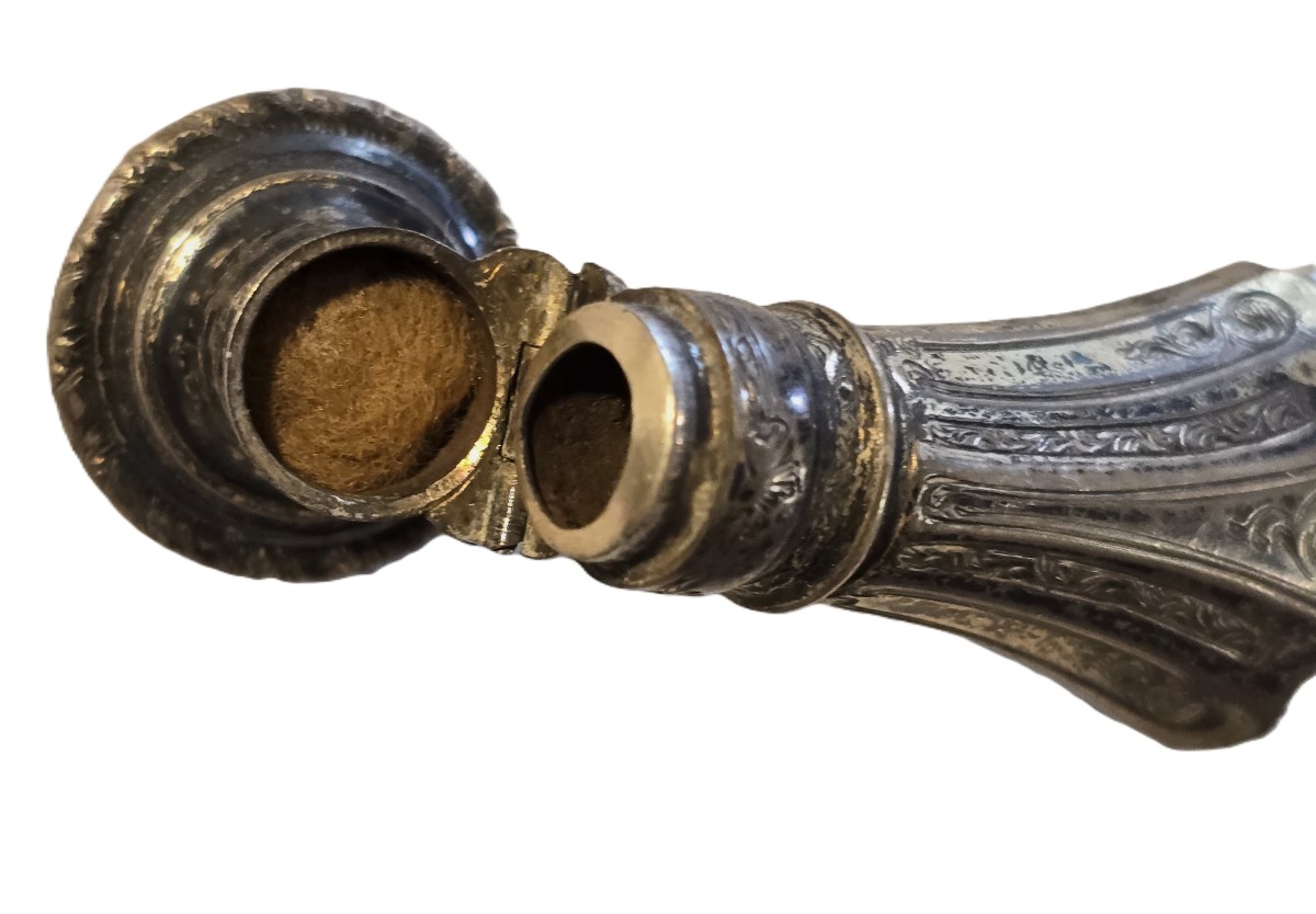 Antique 19th-century Smelling Salts Bottle-photo-4