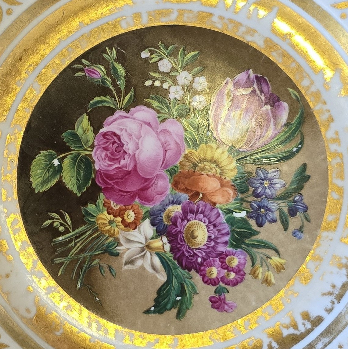 Ancienne assiette française en porcelaine à décor polychrome-photo-2