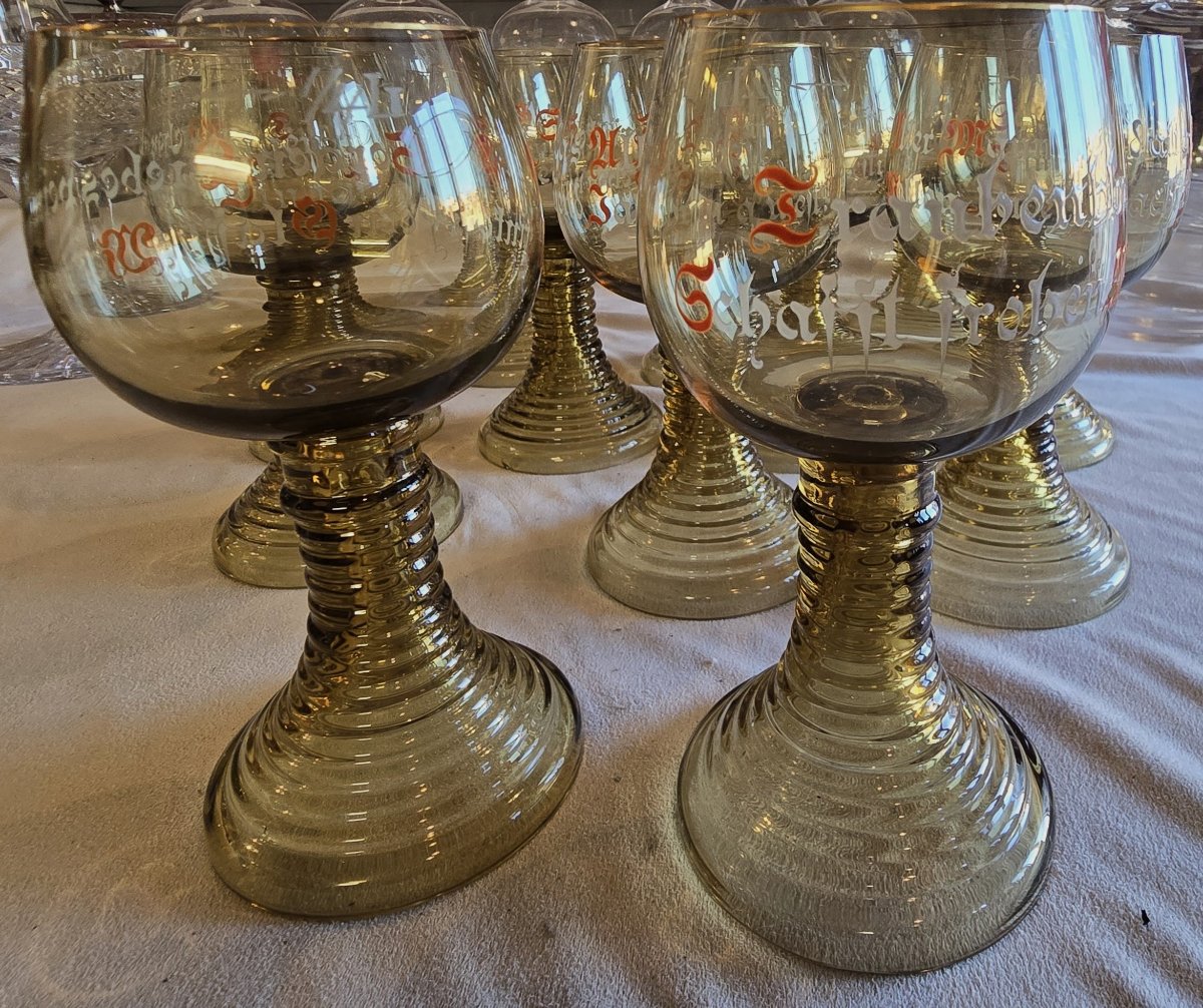 Set Of 12 Römer Wine Glasses In Enameled Blown Glass-photo-4