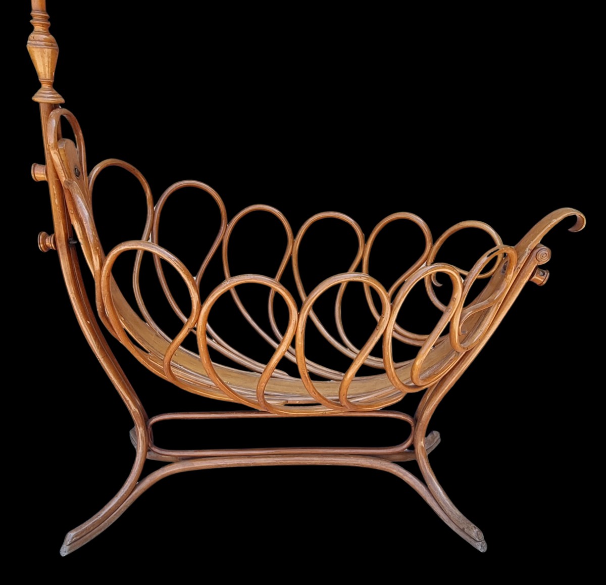 Ancien berceau en hêtre courbé Thonet-photo-2