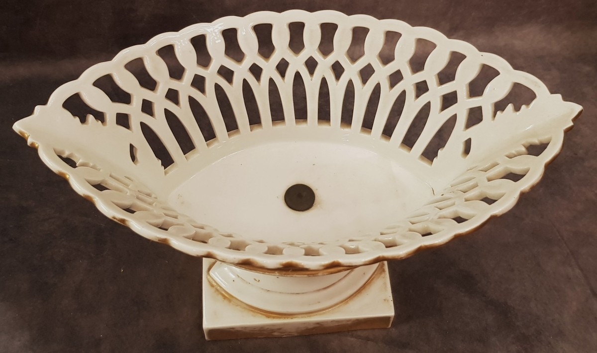 Antique Centerpiece, Pierced Porcelain Bowl From Paris, Restoration Period-photo-3