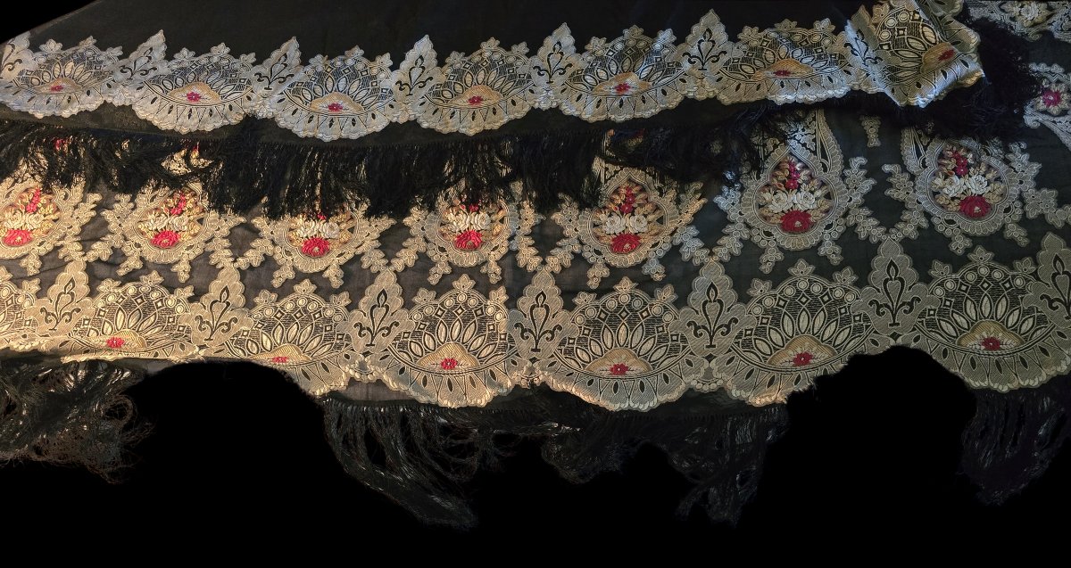 Antique Shawl In Espolined Silk Muslin-photo-4
