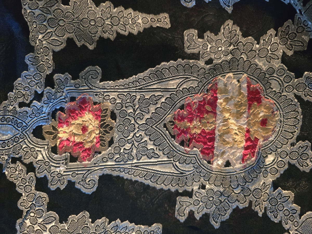 Antique Shawl In Espolined Silk Muslin-photo-3