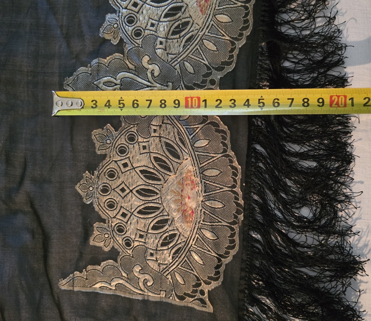 Antique Shawl In Espolined Silk Muslin-photo-4