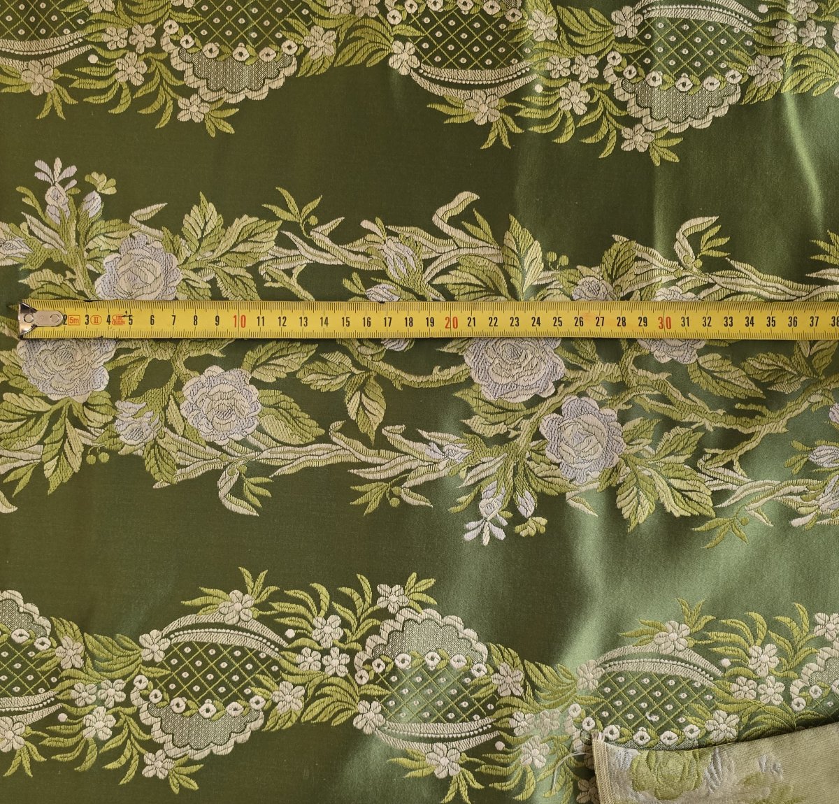 Coupon de damas ancien en pure soie 168x127 cm-photo-6