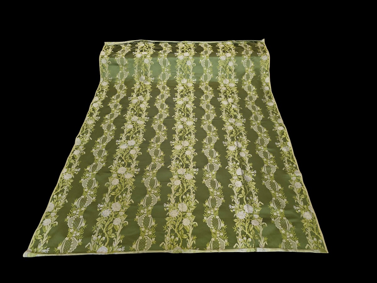 Coupon de damas ancien en pure soie 168x127 cm