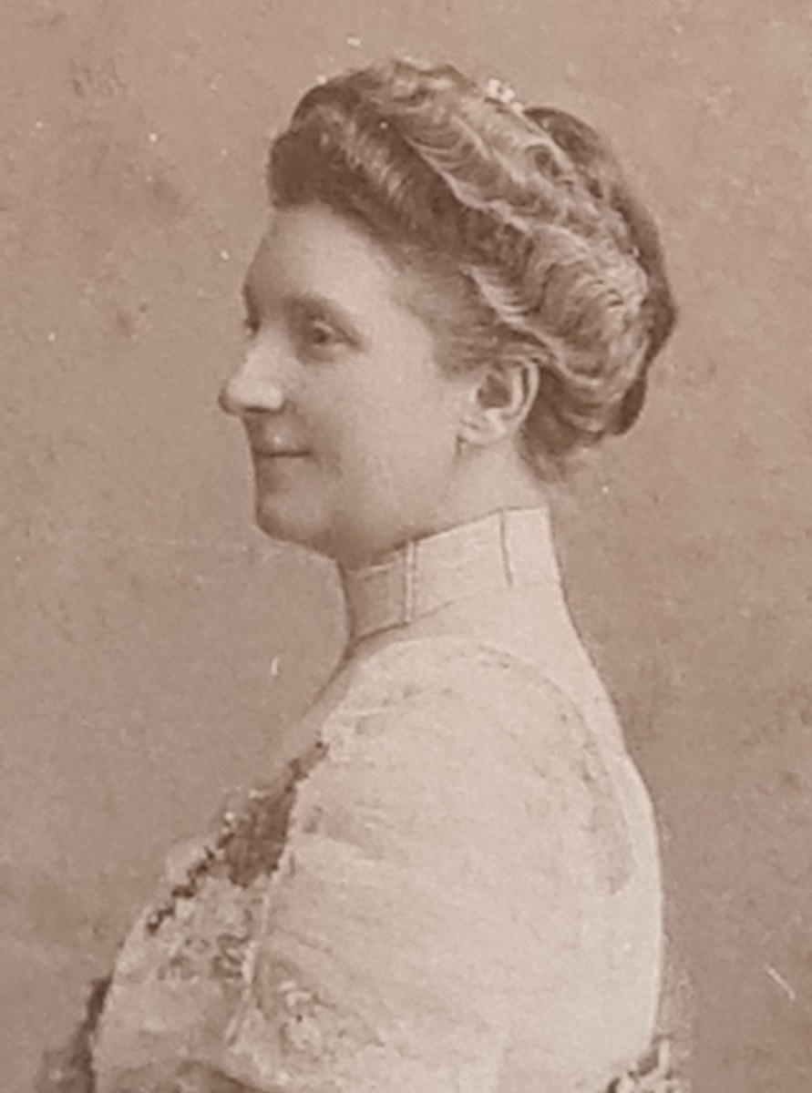 Silver Print Photograph Of An Aristocratic Lady, Kaufhaus Des Westens, Berlin, Circa 1910-photo-3