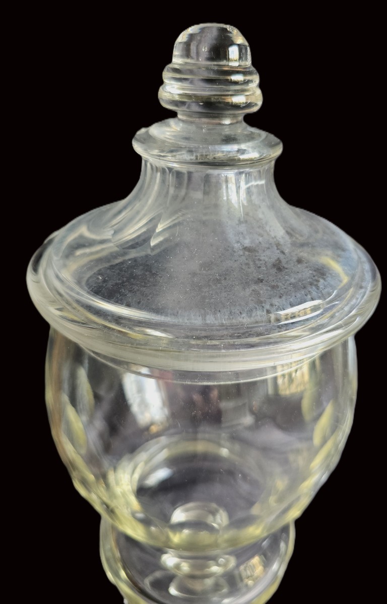 Paire de drageoirs anciens en cristal taillé avec couvercles-photo-3