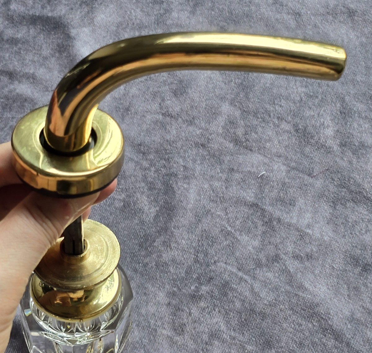  ancienne poignée de porte avec serrure en cristal et laiton- AGB Italie vers 1980-photo-1
