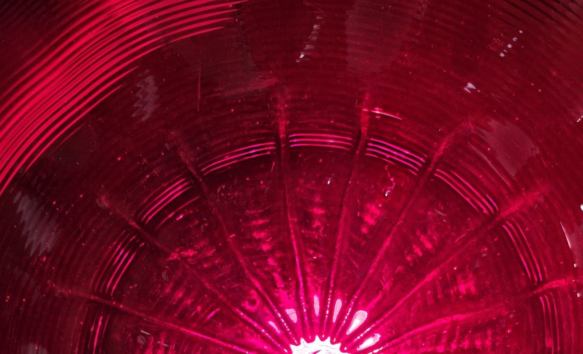 Ancien plat en verre soufflé de Murano, rouge, milieu du XXe siècle, 43 cm diamètre-photo-2