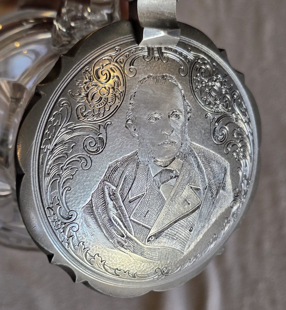 Antique Beer Stein In Cut Glass With Engraved Pewter Lid-photo-4