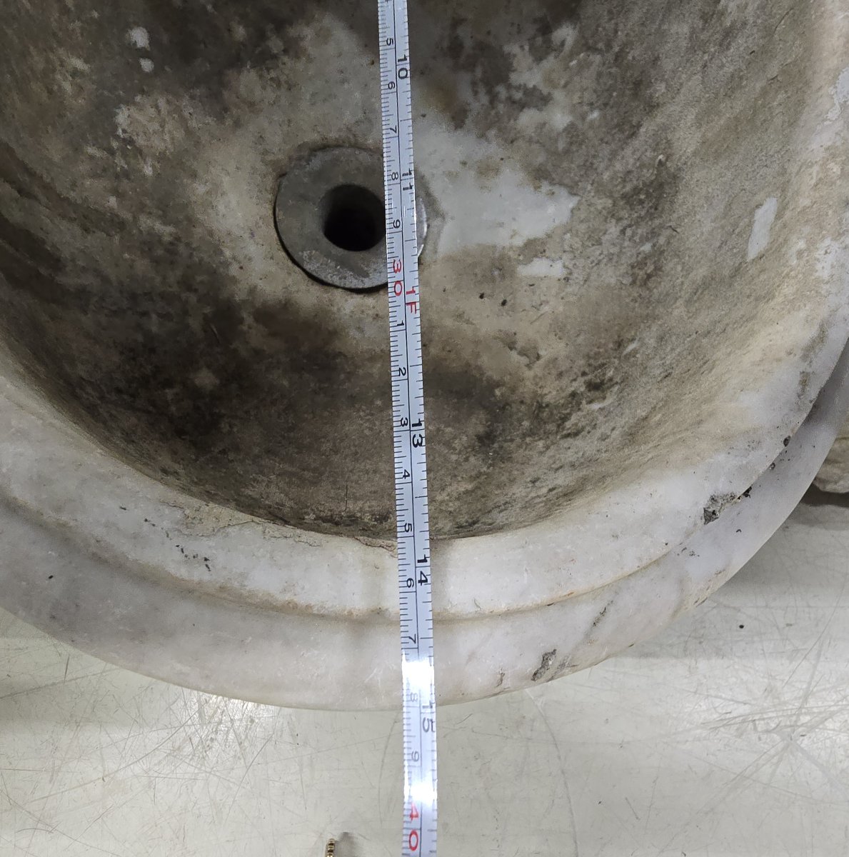 Ancien lavabo en marbre blanc de Carrare, XIXᵉ siècle-photo-6