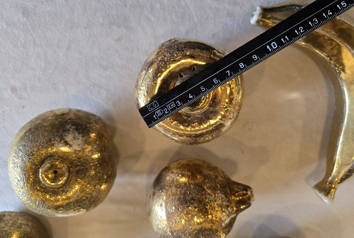 Centre de table sculptural avec fruits en céramique dorée, Italie, années 1980-photo-8