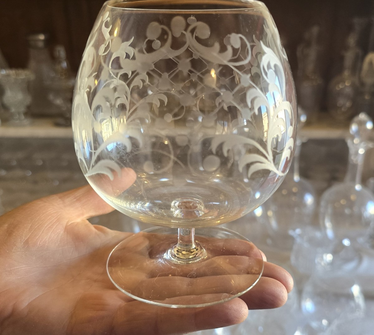 Set Of 12 Antique Venetian Glasses In Blown And Engraved Glass, Murano, 1960s-photo-1