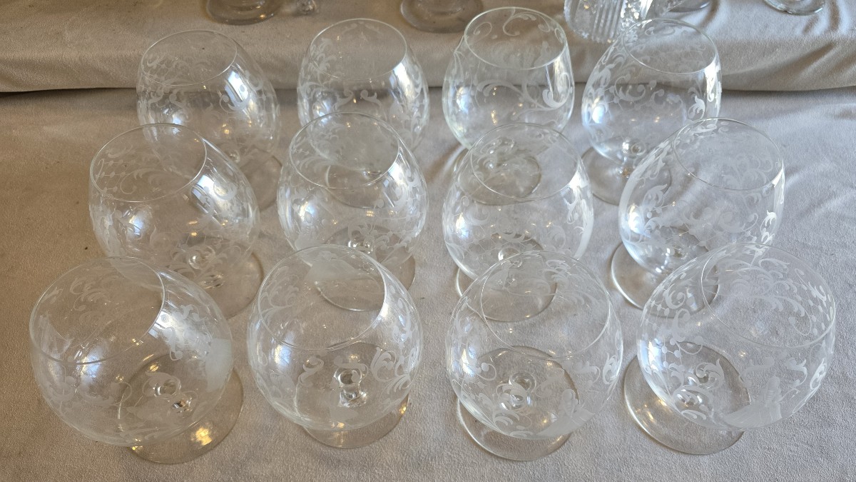 Set Of 12 Antique Venetian Glasses In Blown And Engraved Glass, Murano, 1960s-photo-3