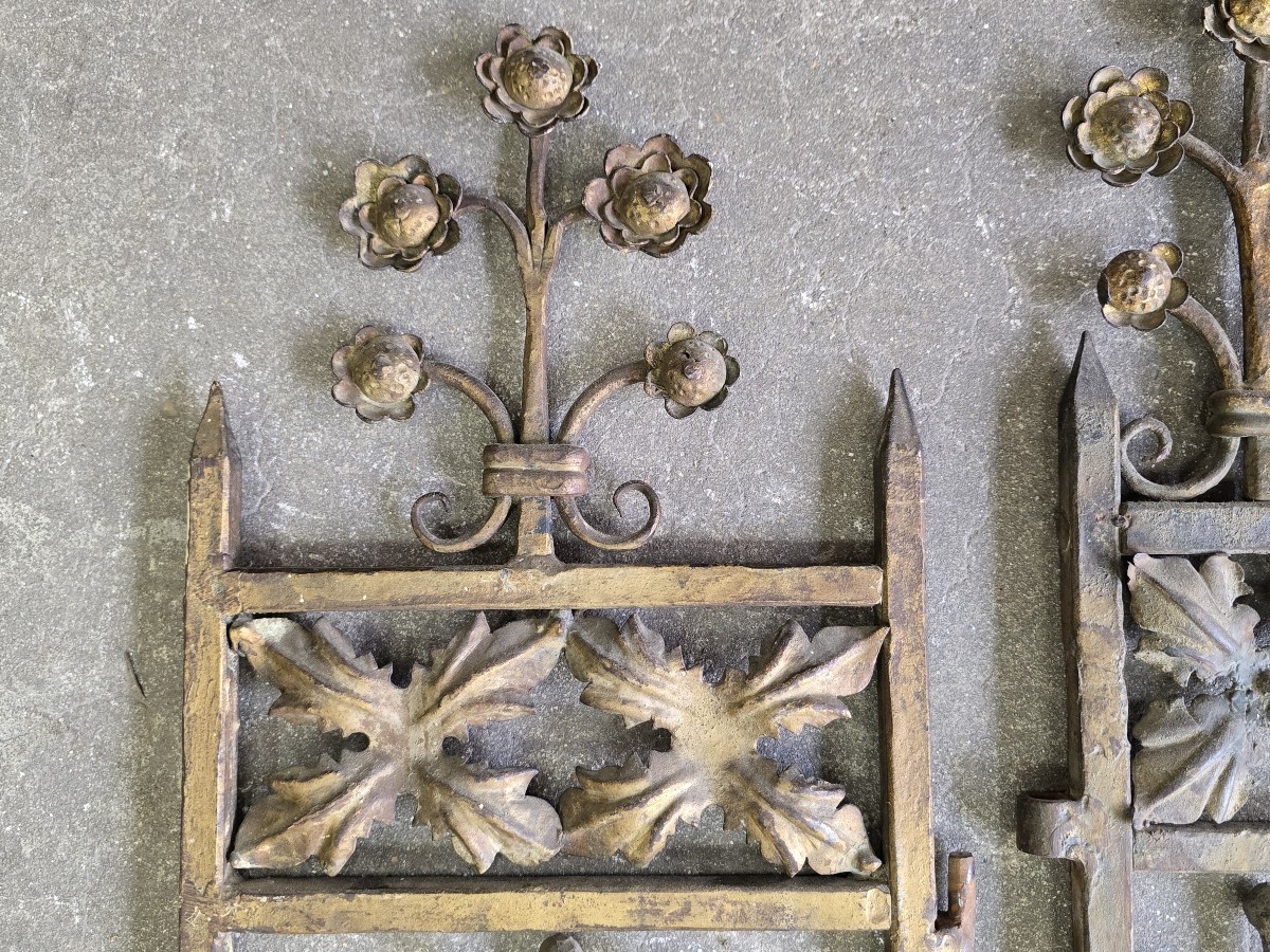 Antique Interior Wrought‑iron Gilded Grille – Italy, First Half Of The 20th Century.-photo-1