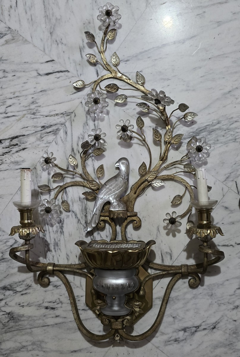 Large Pair Of Vintage Parrot‑themed Wall Sconces In Iron And Crystal, Banci, Circa 1980-photo-2