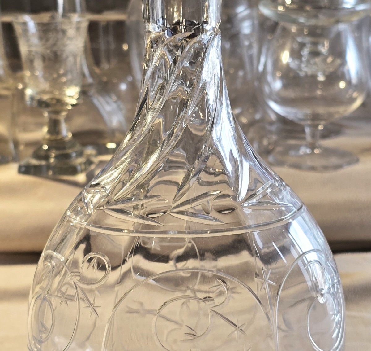 Antique Engraved Blown‑glass Carafe Baccarat Art Nouveau-photo-3