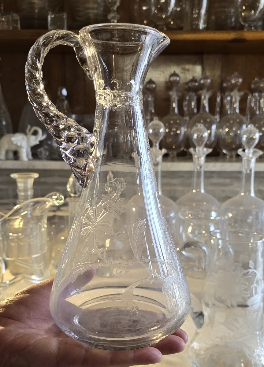 Pair Of Antique Art Nouveau Blown And Engraved Glass Ewers-photo-3