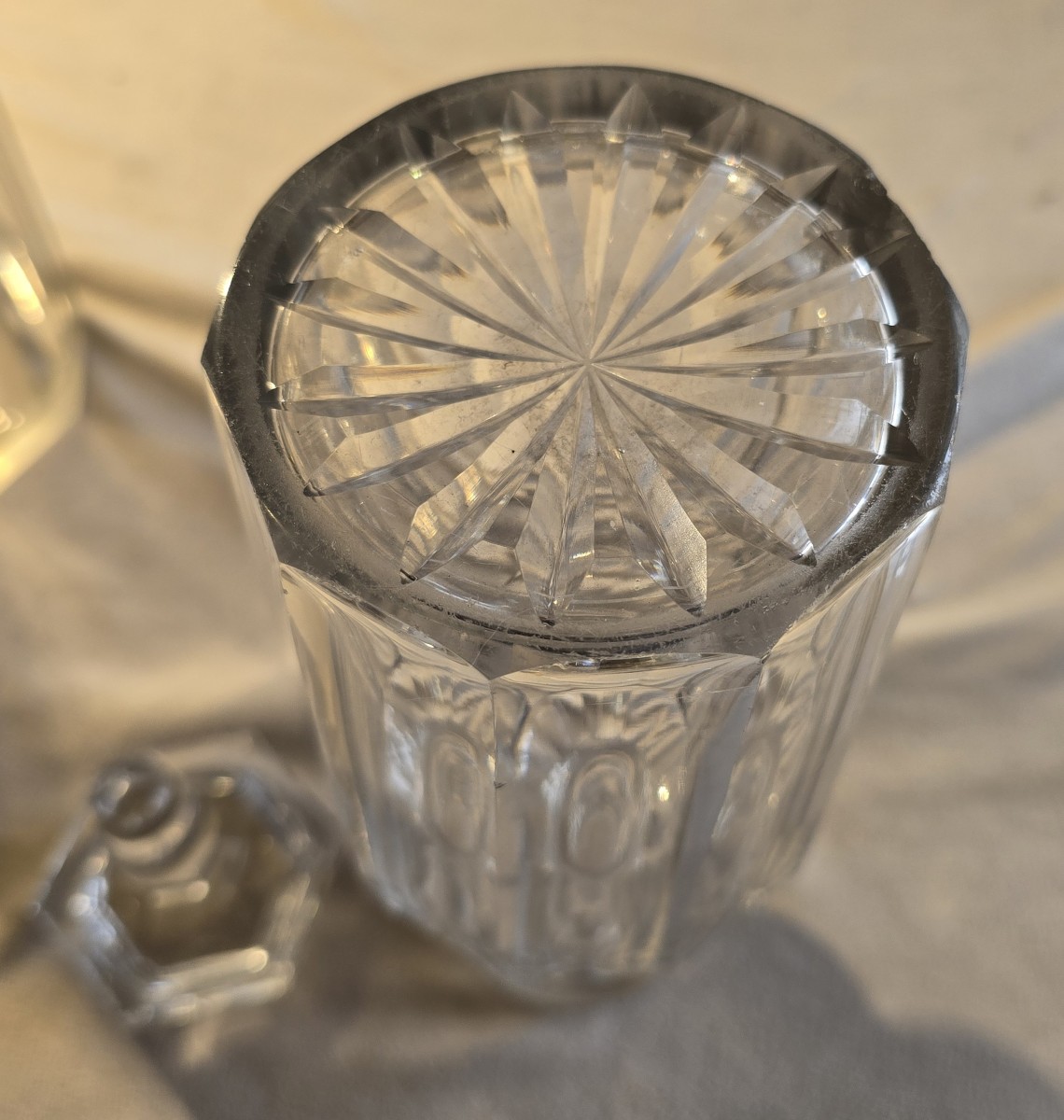 Antique Cut‑crystal Liqueur Decanter No. 8 With Faceted Panels – 19th Century.-photo-4