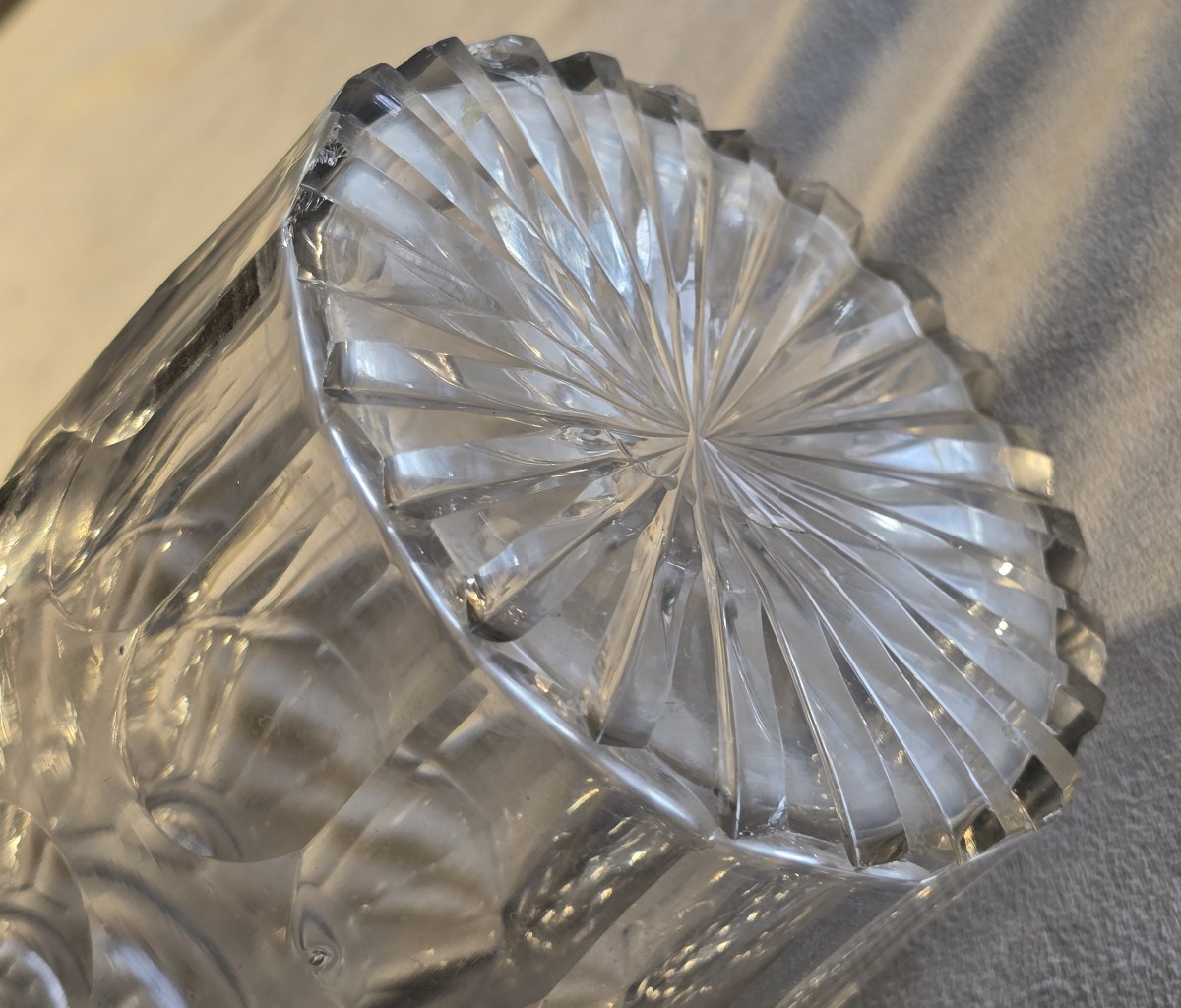 Antique Cut‑crystal Decanter No. 9 – 19th Century-photo-3