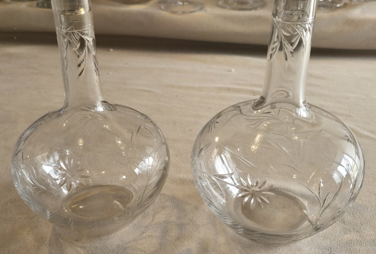 Lot de deux carafes anciennes cristal  Baccarat décor de marguerites, fin XIX ème siècle-photo-3