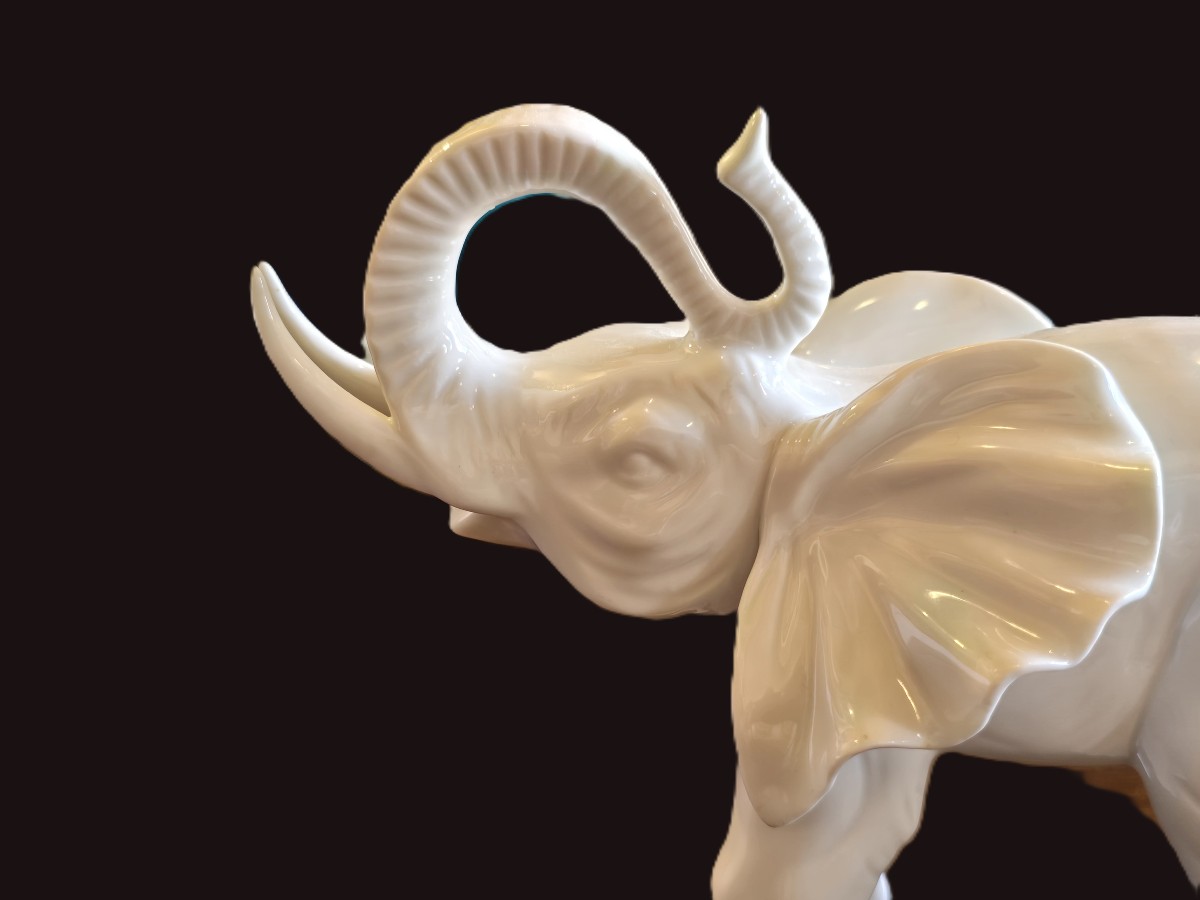 Two Vintage White Porcelain Elephant Figurines, Italy, Circa 1950–1970-photo-3